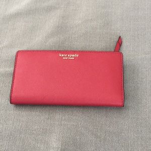 CLOSE OUT SALE Kate Spade billfold
